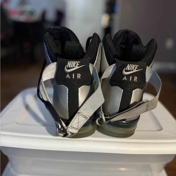 100% Authentic Nike Air Force 1 Foamposite…Used Sz. 9.5 - Picture 7 of 7